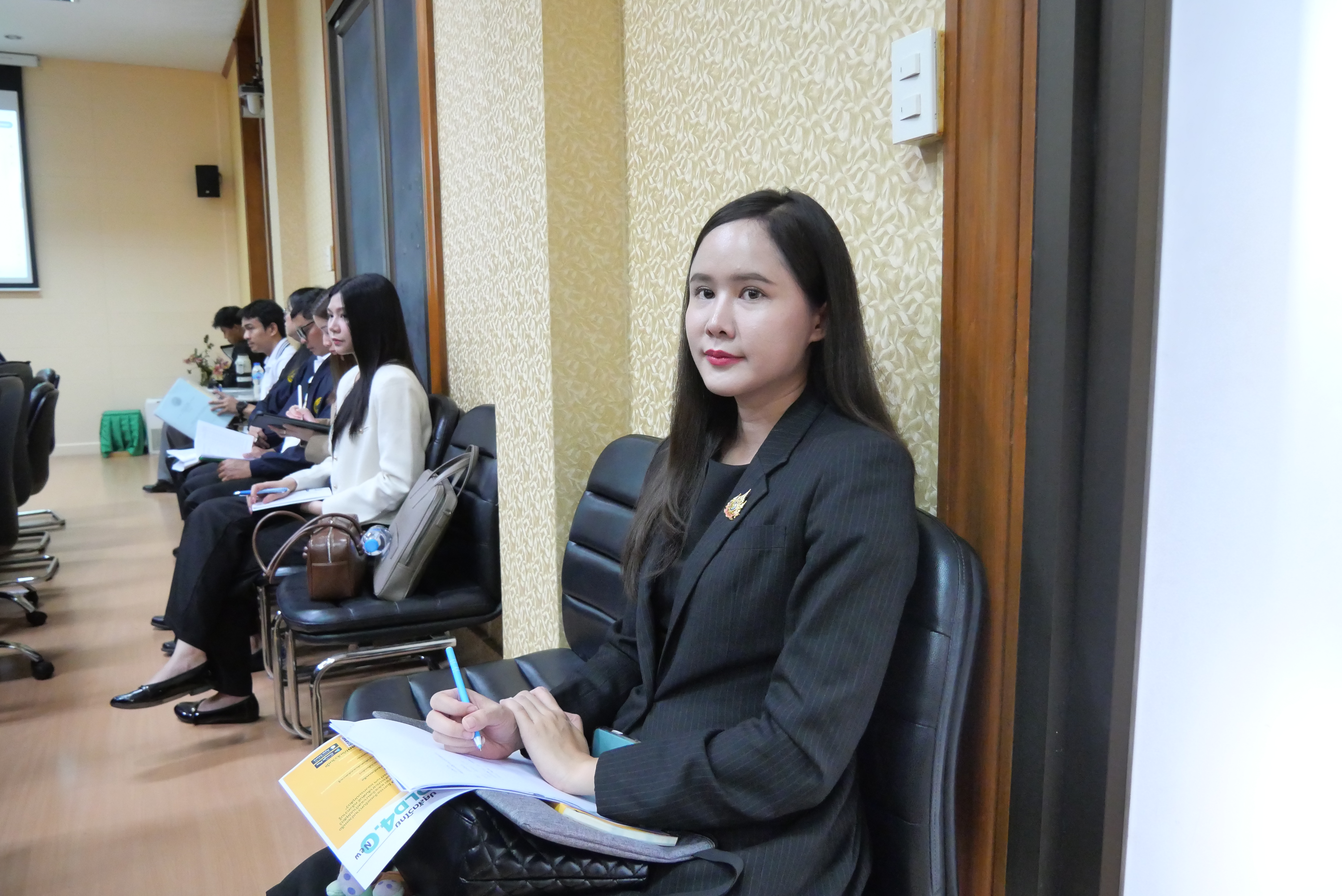 title - รองเลขาธิการ ส.ป.ก. ประชุมคณะทำงานสื่อสารกระทรวงเกษตรและสหกรณ์ ด้านการรับเรื่องร้องเรียนและแก้ไขปัญหาเกษตรกร ครั้งที่ 1/2569 